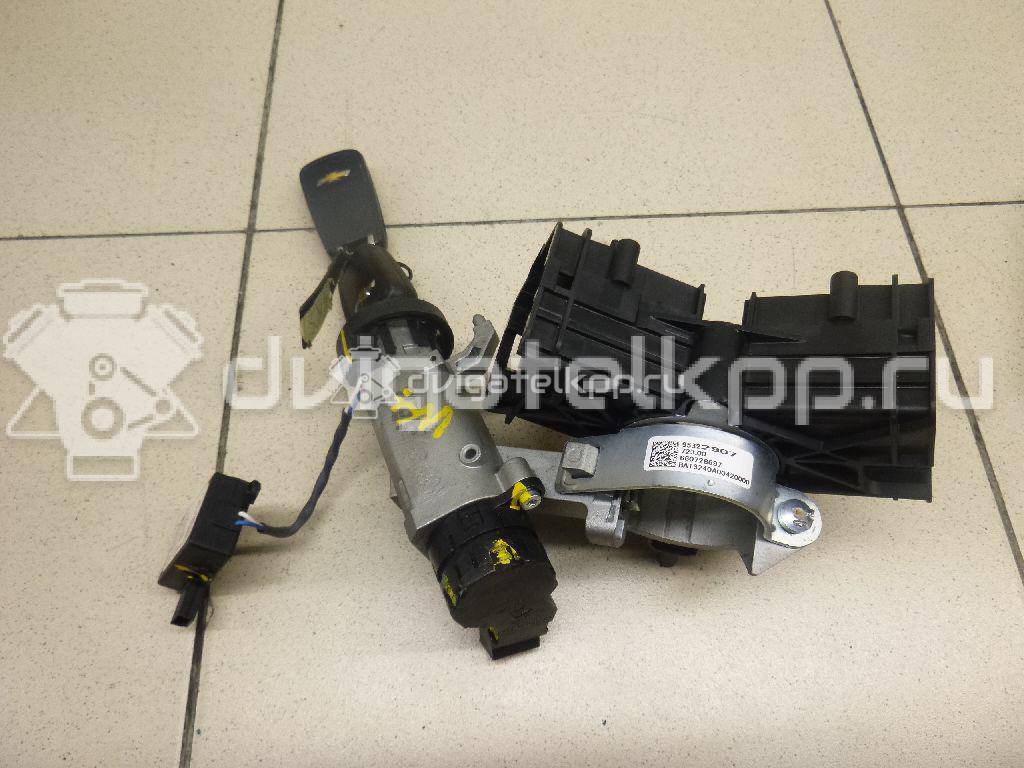 Фото Блок управления двигателем  12659379 для opel Astra J {forloop.counter}}
