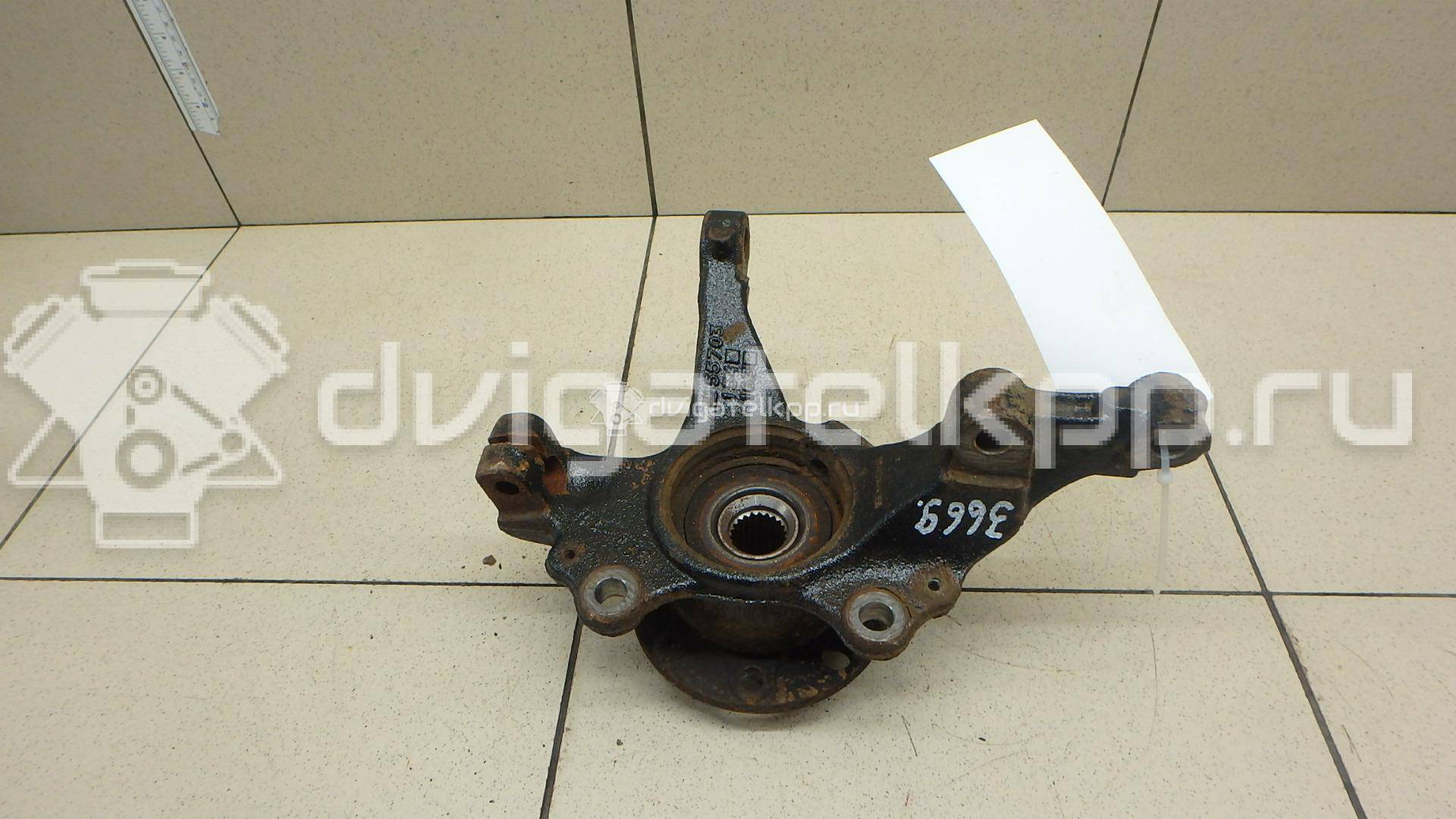 Фото Кулак поворотный передний левый  93188959 для Opel Corsa {forloop.counter}}