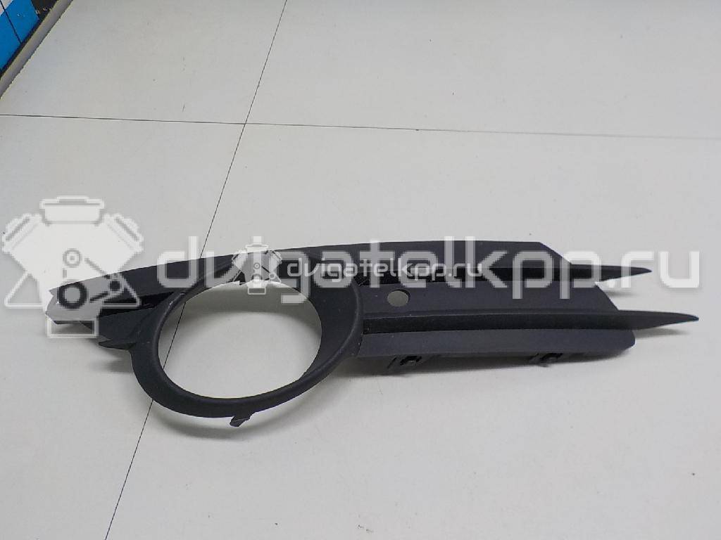 Фото Решетка в бампер правая  6400635 для Opel Corsa {forloop.counter}}