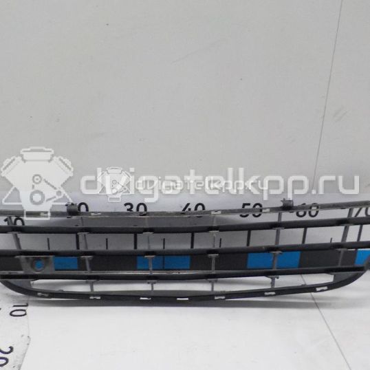 Фото Решетка в бампер центральная  6400639 для Opel Corsa