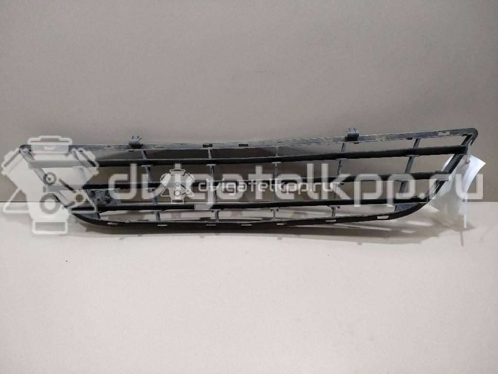 Фото Решетка в бампер центральная  13231589 для Opel Corsa {forloop.counter}}
