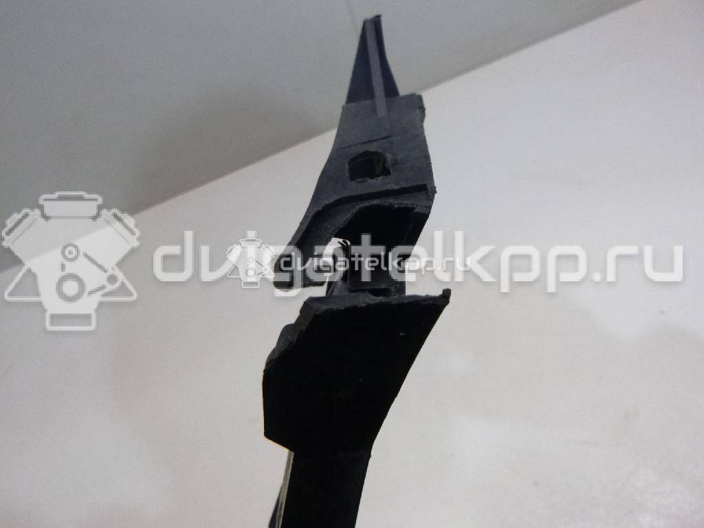 Фото Направляющая переднего бампера правая  13179961 для Opel Corsa {forloop.counter}}