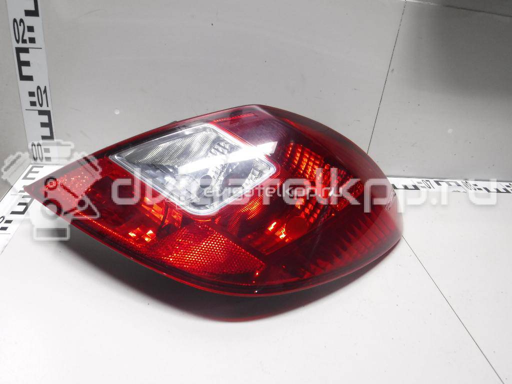 Фото Фонарь задний правый  93189097 для Opel Corsa {forloop.counter}}
