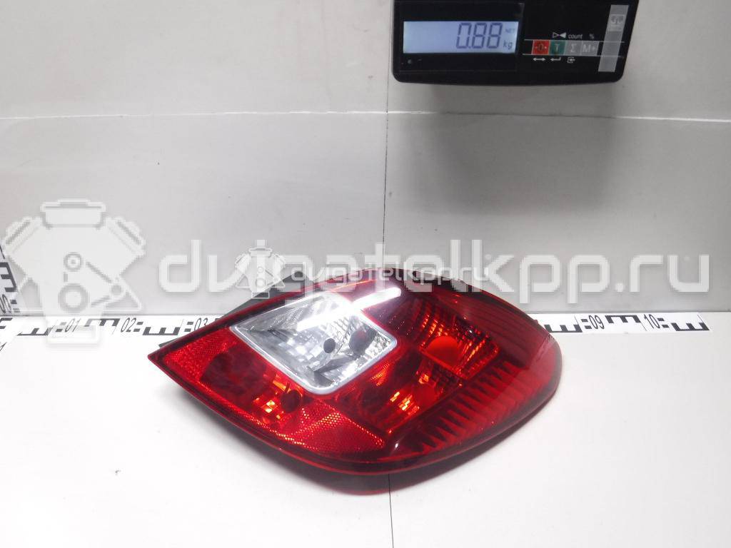 Фото Фонарь задний правый  93189097 для Opel Corsa {forloop.counter}}