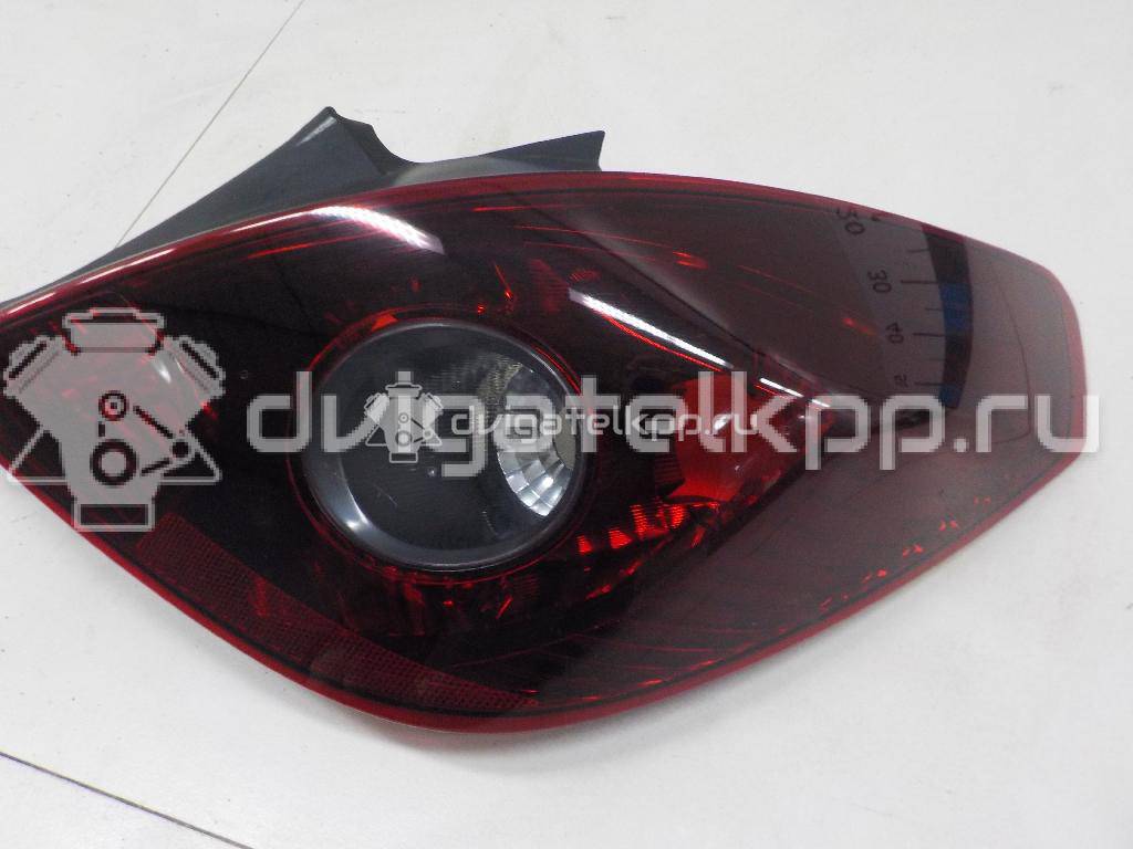 Фото Фонарь задний правый  1222148 для Opel Corsa {forloop.counter}}