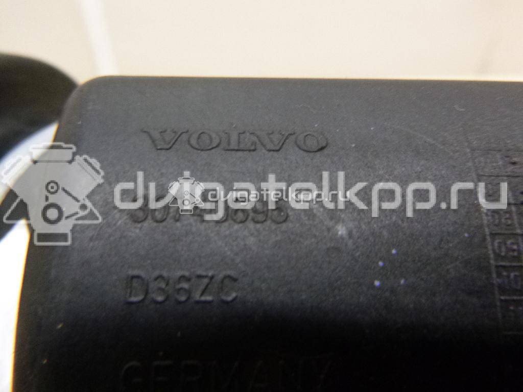 Фото Патрубок интеркулера для двигателя D 5244 T4 для Volvo V70 / Xc60 / S60 / S80 / Xc70 185 л.с 20V 2.4 л Дизельное топливо 30740895 {forloop.counter}}