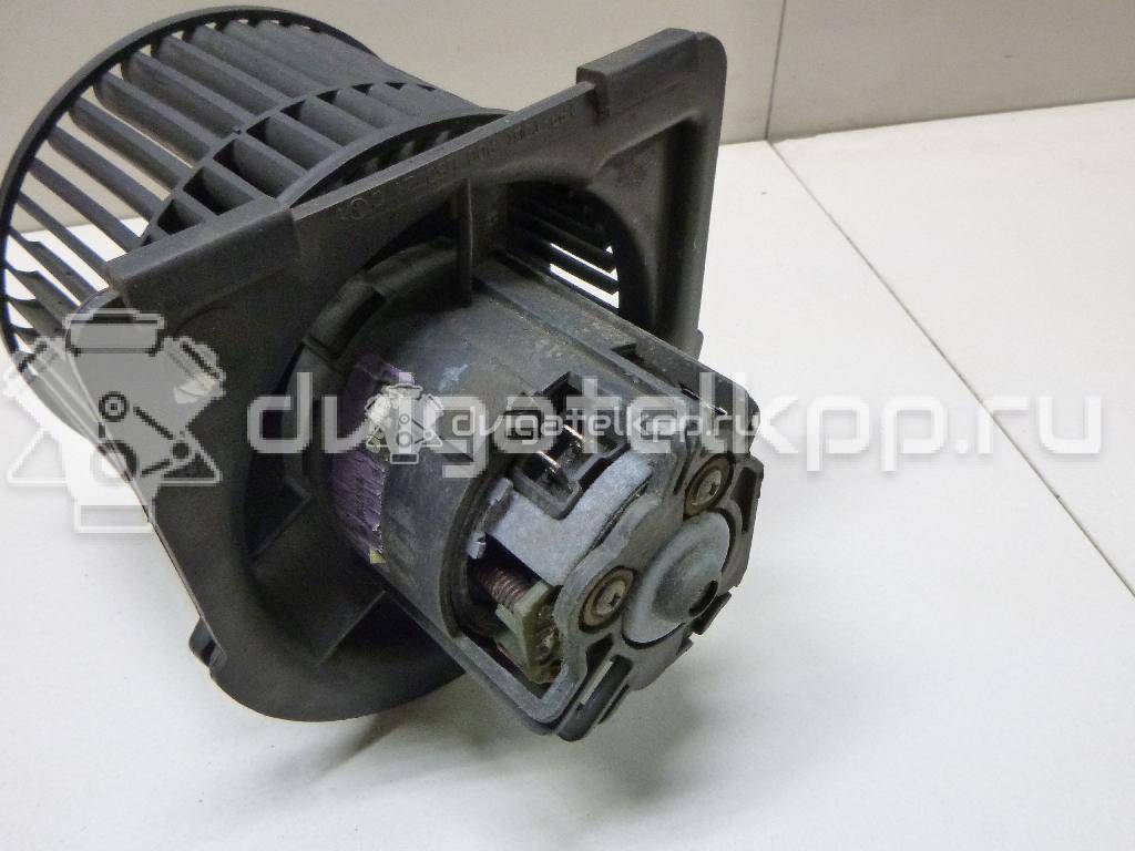 Фото Моторчик отопителя  90463837 для Opel Vectra {forloop.counter}}