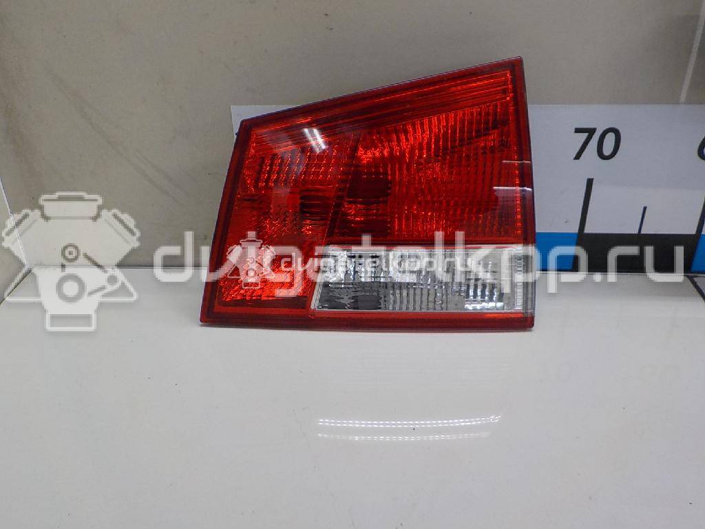 Фото Фонарь задний внутренний правый  1222102 для Opel Vectra {forloop.counter}}