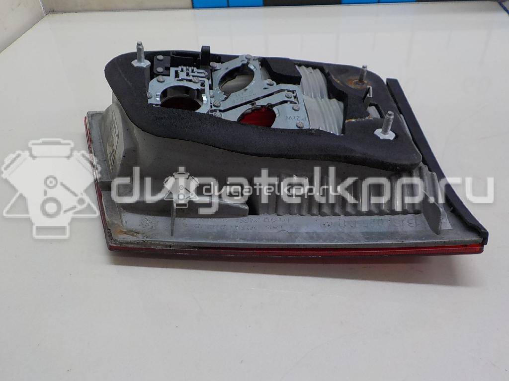 Фото Фонарь задний внутренний правый  1222102 для Opel Vectra {forloop.counter}}