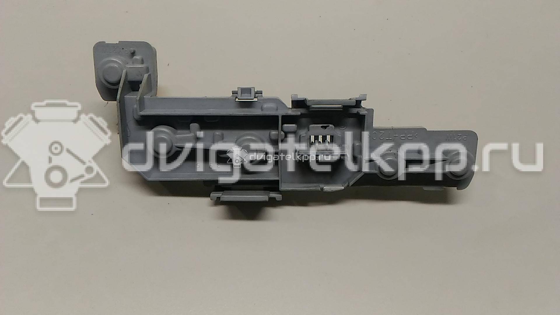 Фото Плата заднего фонаря правого  6223204 для Opel Vectra {forloop.counter}}