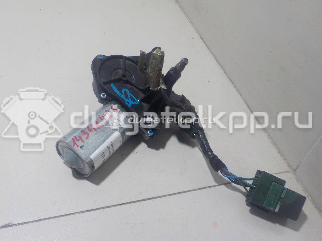 Фото Моторчик стеклоочистителя задний  90587523 для Opel Zafira {forloop.counter}}