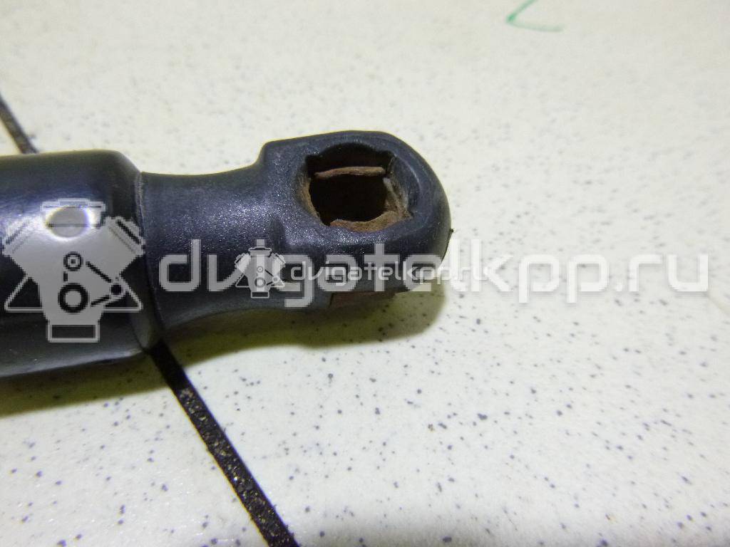 Фото Амортизатор двери багажника  13128759 для Opel Zafira {forloop.counter}}