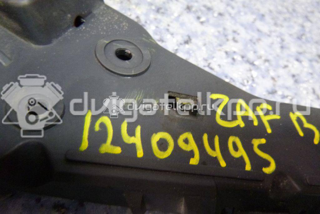 Фото Направляющая переднего бампера левая  13124997 для Opel Zafira {forloop.counter}}