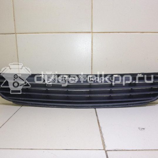 Фото Решетка в бампер центральная  13187625 для Opel Zafira