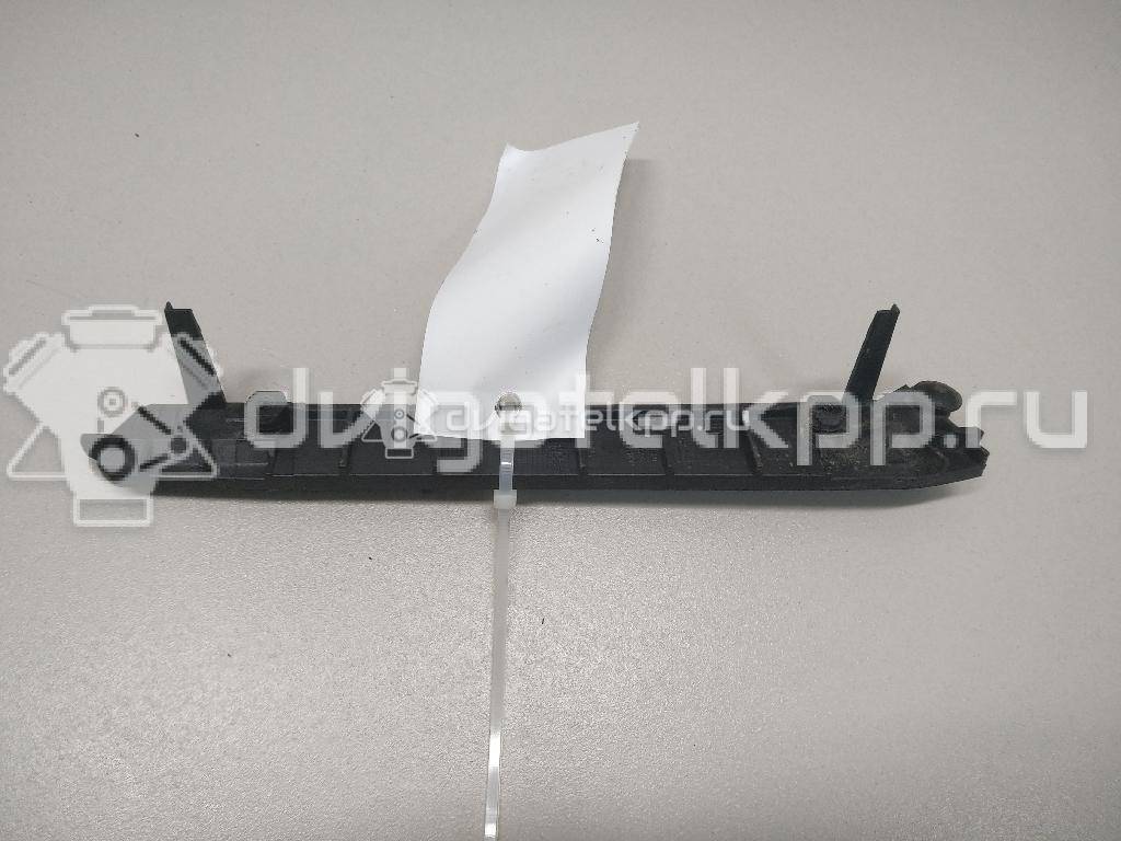 Фото Кронштейн переднего бампера правый  13300776 для Opel Zafira {forloop.counter}}