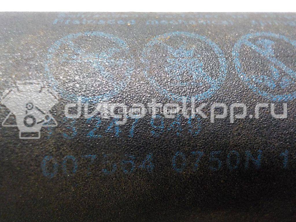 Фото Амортизатор двери багажника  13247949 для Opel Insignia {forloop.counter}}