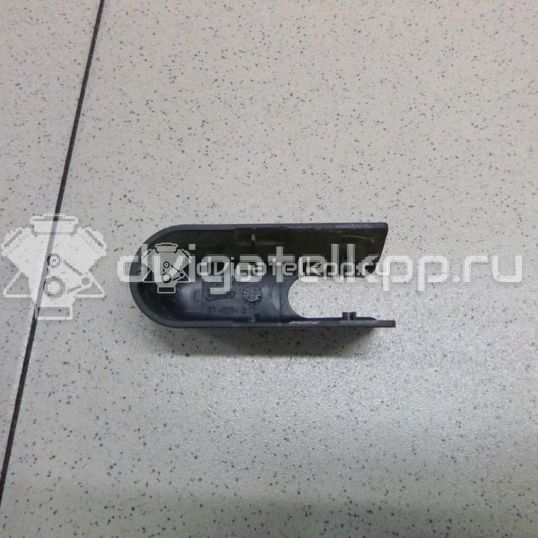 Фото Крышка поводка стеклоочистителя  642237 для peugeot 1007