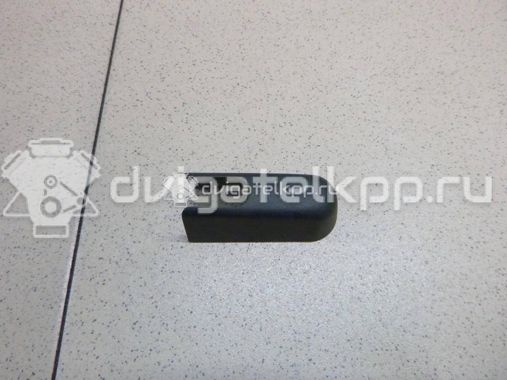 Фото Крышка поводка стеклоочистителя  642237 для peugeot 1007 {forloop.counter}}