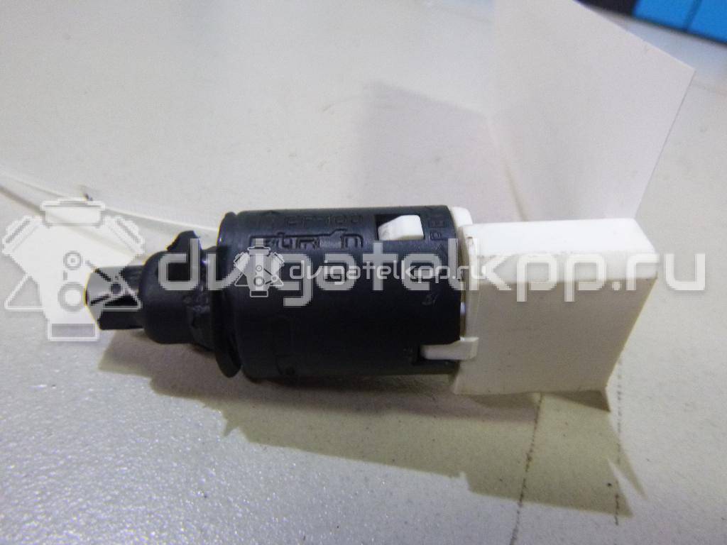 Фото Датчик включения стопсигнала  9643478880 для Peugeot 607 9D, 9U / 1007 Km / 206 / 307 / Partner {forloop.counter}}