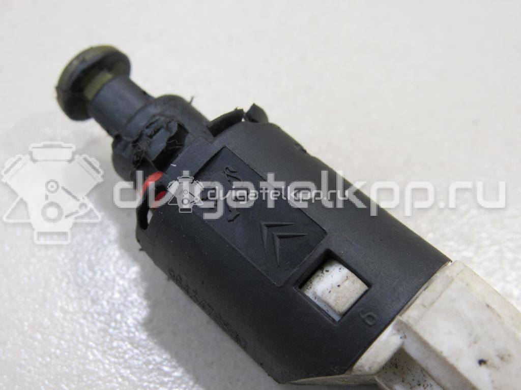 Фото Датчик включения стопсигнала  9643478880 для Peugeot 607 9D, 9U / 1007 Km / 206 / 307 / Partner {forloop.counter}}