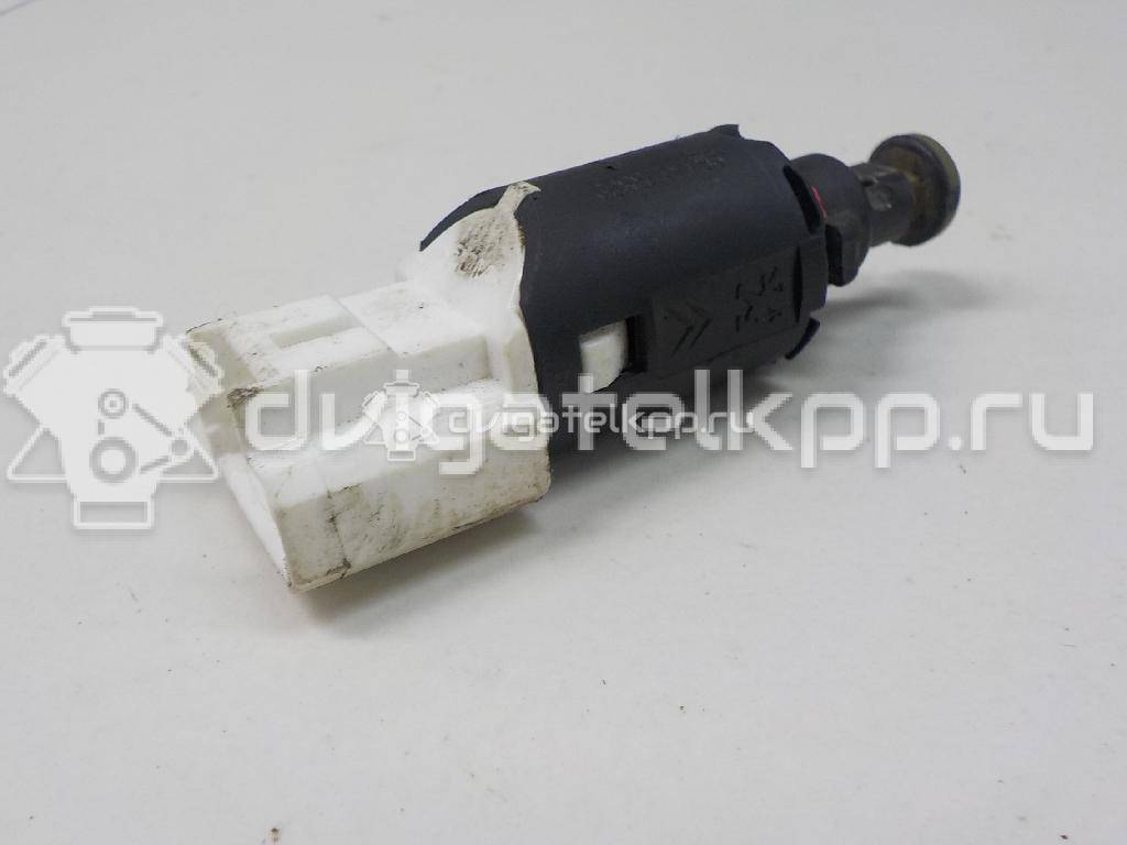 Фото Датчик включения стопсигнала  9643478880 для Peugeot 607 9D, 9U / 1007 Km / 206 / 307 / Partner {forloop.counter}}