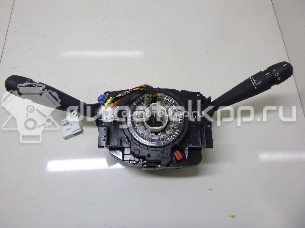 Фото Переключатель подрулевой в сборе  98081769ZD для Peugeot 308 / 2008 / 208 {forloop.counter}}