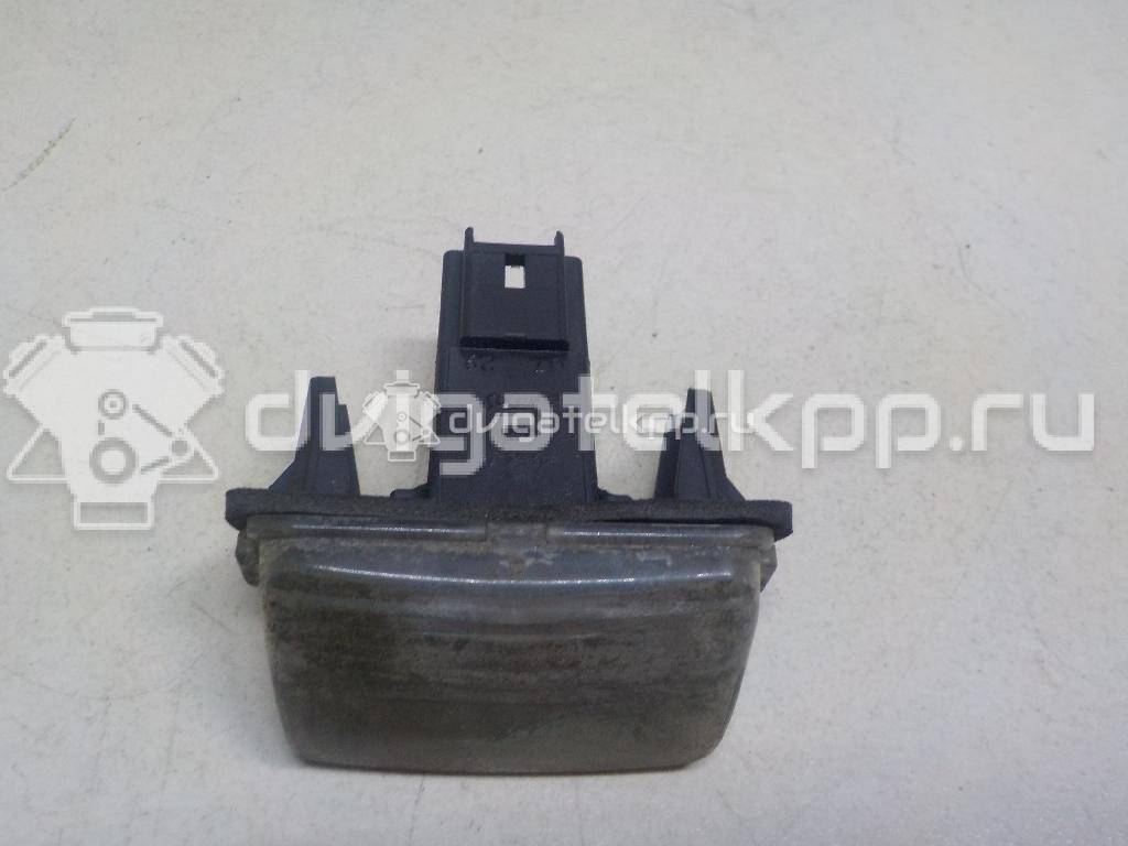 Фото Фонарь подсветки номера  6340A3 для Peugeot 406 / 407 / Traveller / 5008 / Expert {forloop.counter}}