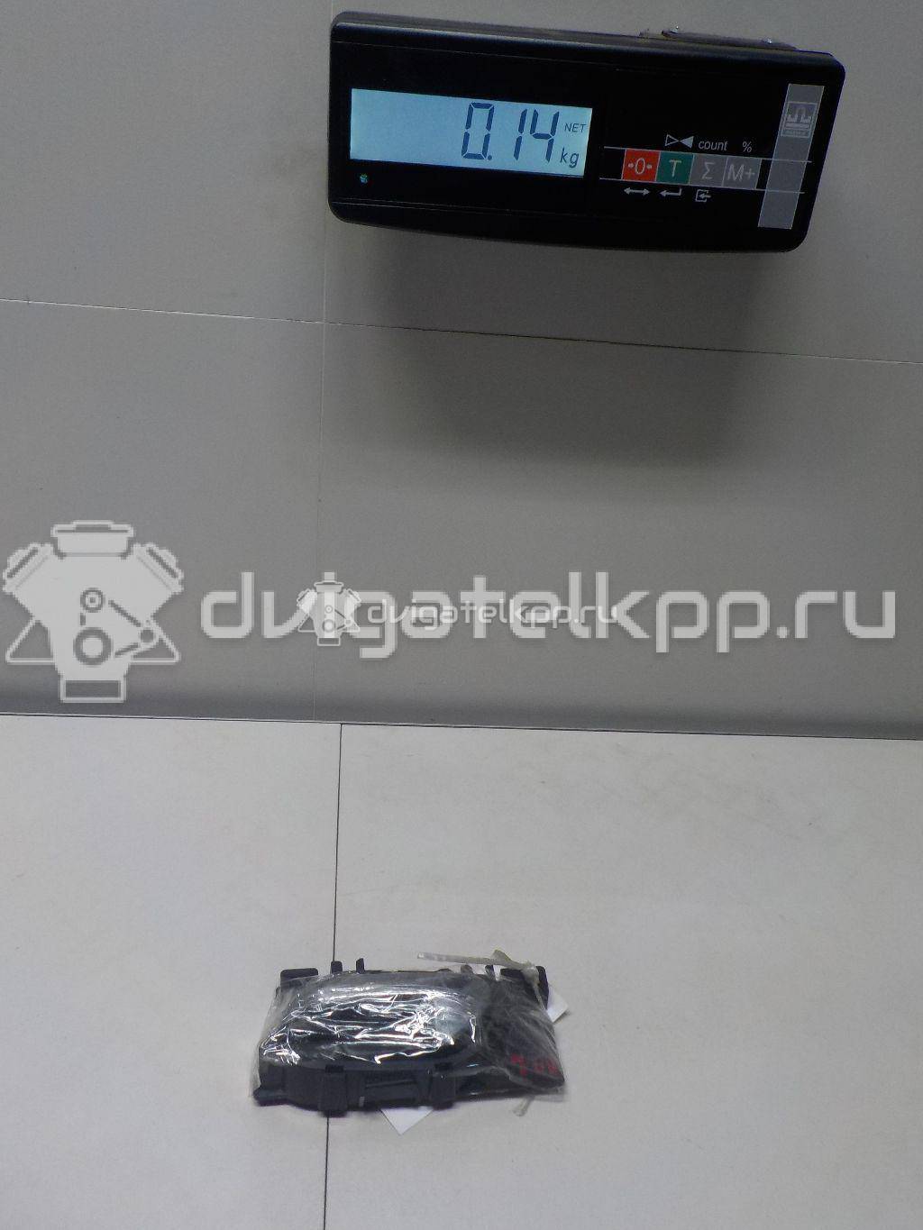 Фото Ручка двери внутренняя левая  9143L9 для Peugeot 3008 / 5008 / Expert / 308 / 207 {forloop.counter}}