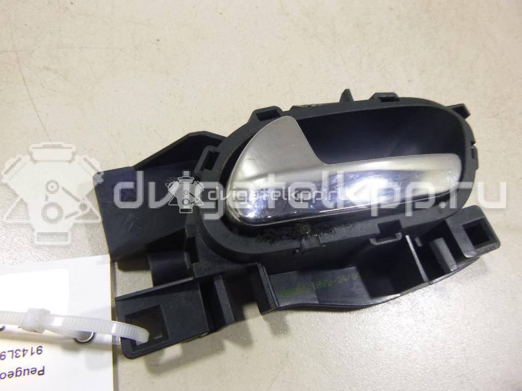 Фото Ручка двери внутренняя левая  9143l9 для Peugeot 3008 / 5008 / Expert / 308 / 207 {forloop.counter}}
