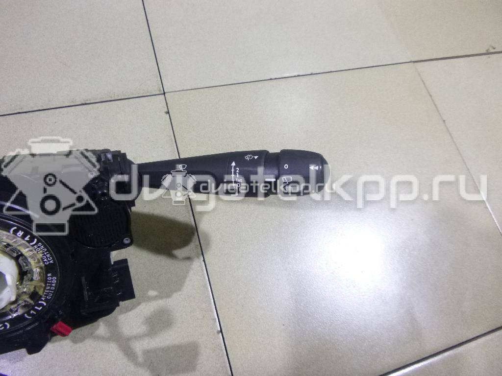 Фото Переключатель подрулевой в сборе  98030390ZD для Peugeot 2008 / 208 {forloop.counter}}