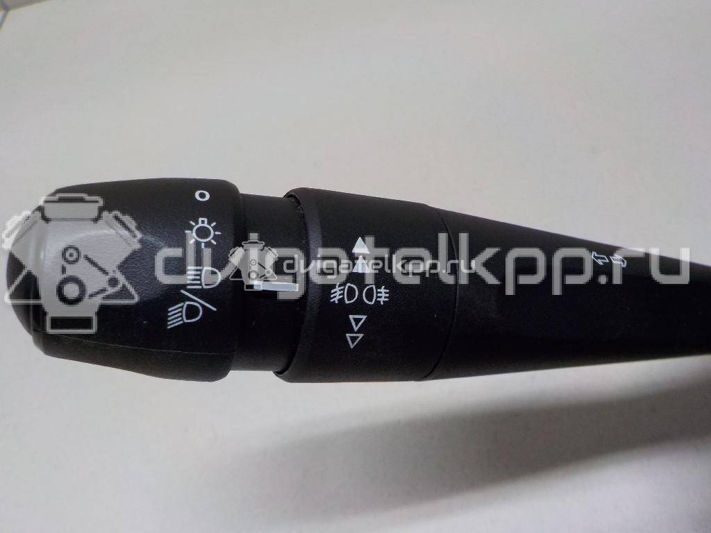 Фото Переключатель подрулевой в сборе  98030390ZD для Peugeot 2008 / 208 {forloop.counter}}