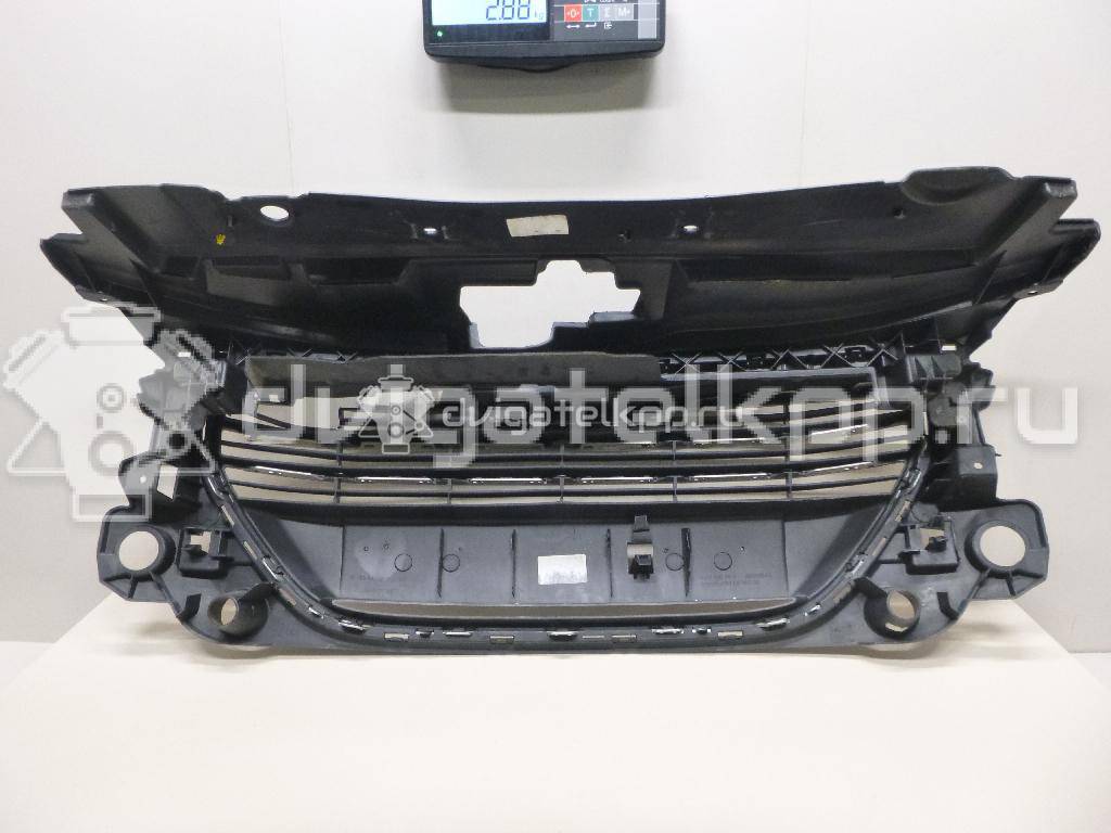 Фото Решетка в бампер центральная  9676946780 для Peugeot 308 {forloop.counter}}