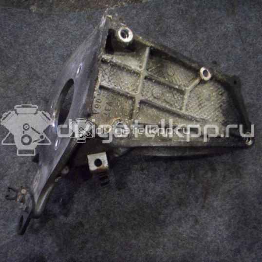 Фото Кронштейн ТНВД для двигателя WJY (DW8B) для Citroen Berlingo / Jumpy 69-70 л.с 8V 1.9 л Дизельное топливо 192640