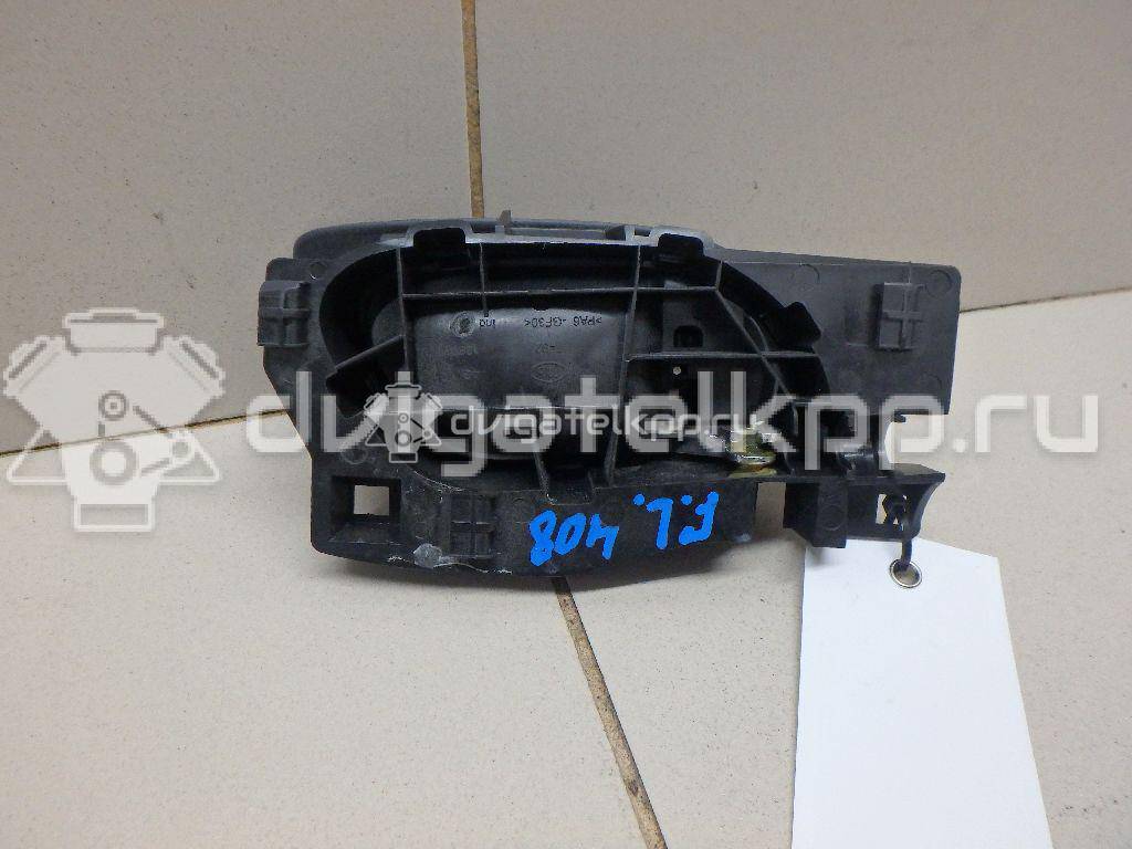 Фото Ручка двери внутренняя левая  9143q1 для Peugeot 3008 / 5008 / Expert / 308 / 207 {forloop.counter}}
