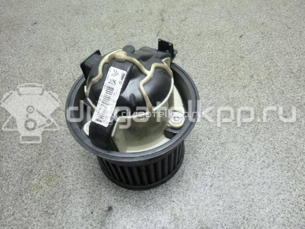 Фото Моторчик отопителя  6441Z7 для Peugeot 308 {forloop.counter}}