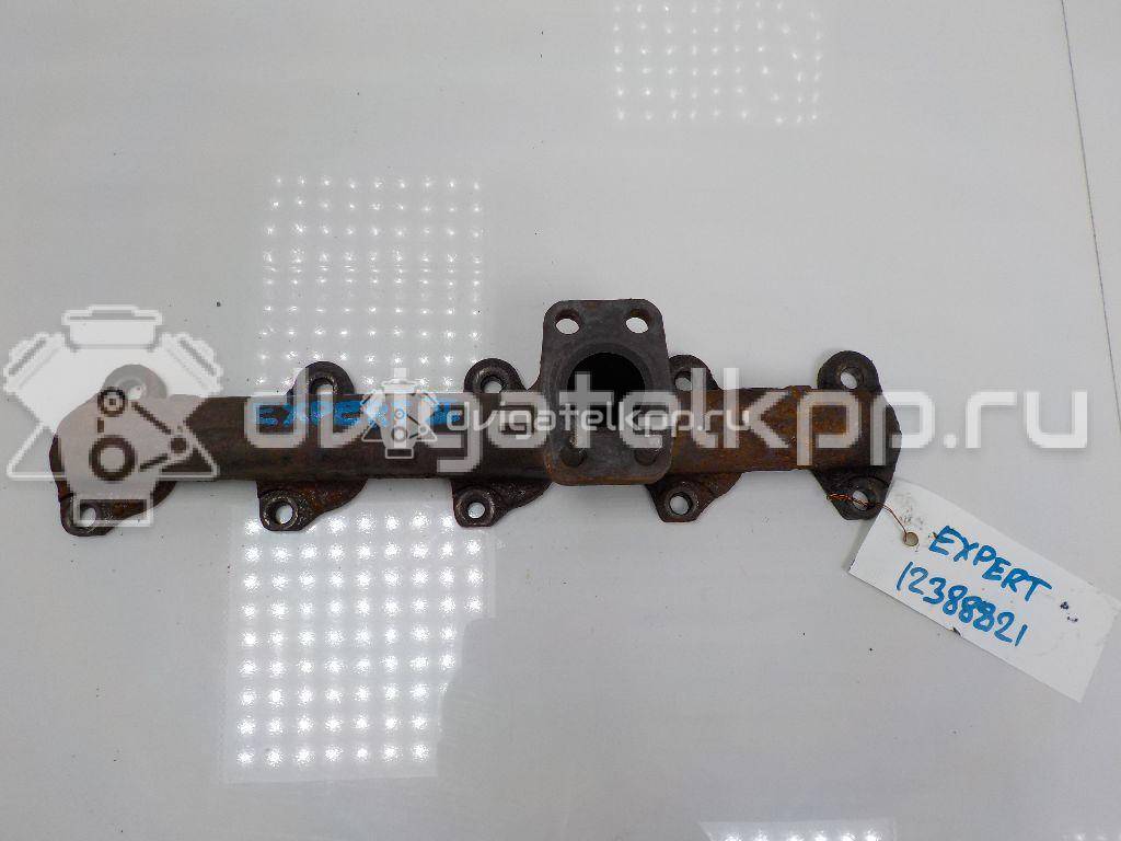 Фото Коллектор выпускной для двигателя 9HL (DV6C) для Citroen Berlingo / C4 / C5 112-114 л.с 8V 1.6 л Дизельное топливо 0341J2 {forloop.counter}}