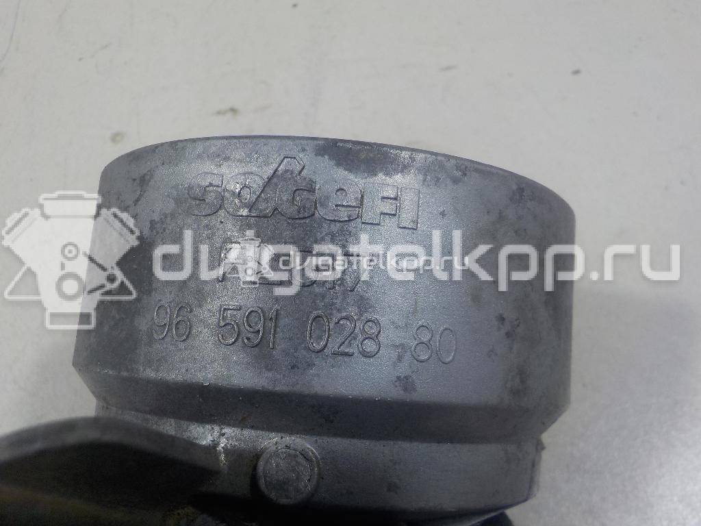 Фото Кронштейн масляного фильтра для двигателя NFU (TU5JP4) для Citroen C2 Jm / C4 / Xsara / Berlingo / C3 109-122 л.с 16V 1.6 л бензин 1103P3 {forloop.counter}}