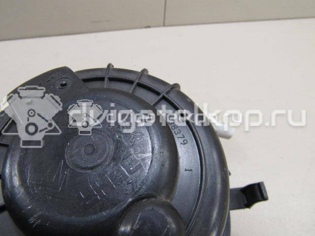 Фото Моторчик отопителя  6441AJ для Peugeot 407 {forloop.counter}}