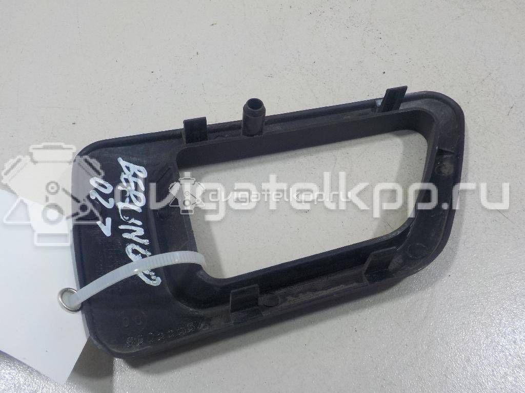 Фото Накладка ручки внутренней  9119C7 для peugeot Partner (M49) {forloop.counter}}