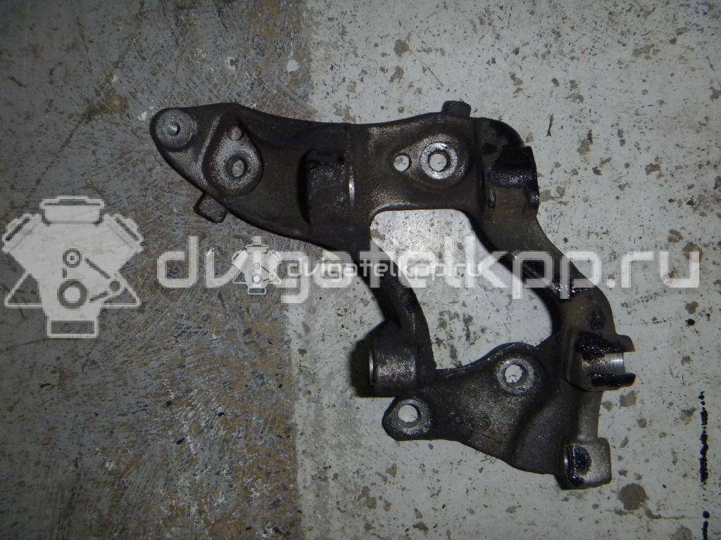 Фото Кронштейн генератора для двигателя 9HZ (DV6TED4) для Citroen Berlingo / C3 / C2 Jm / C5 109 л.с 16V 1.6 л Дизельное топливо 5706K3 {forloop.counter}}