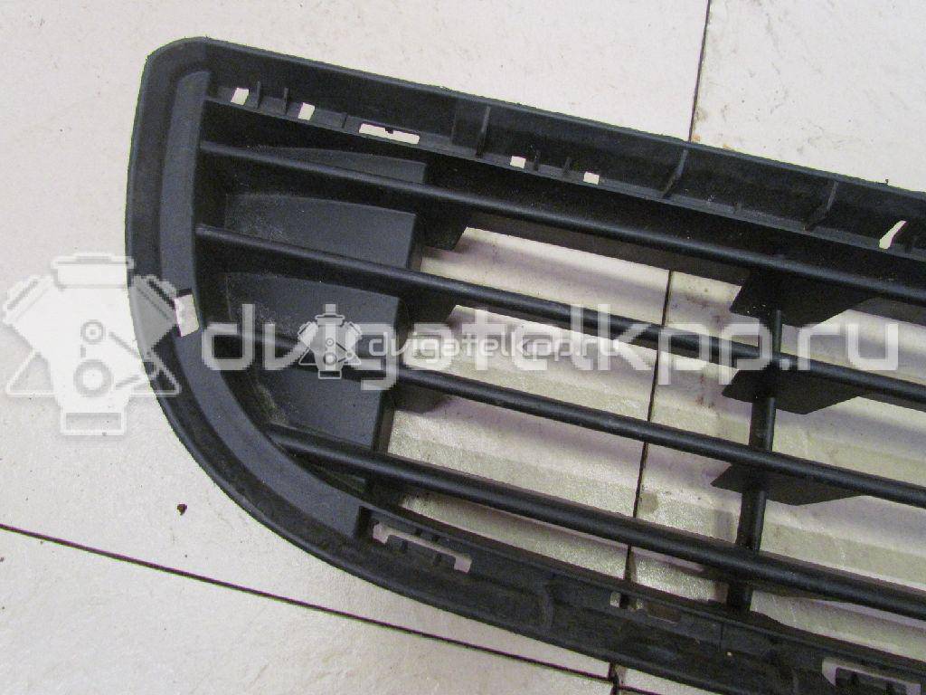 Фото Решетка в бампер  7414ZN для Peugeot Partner {forloop.counter}}