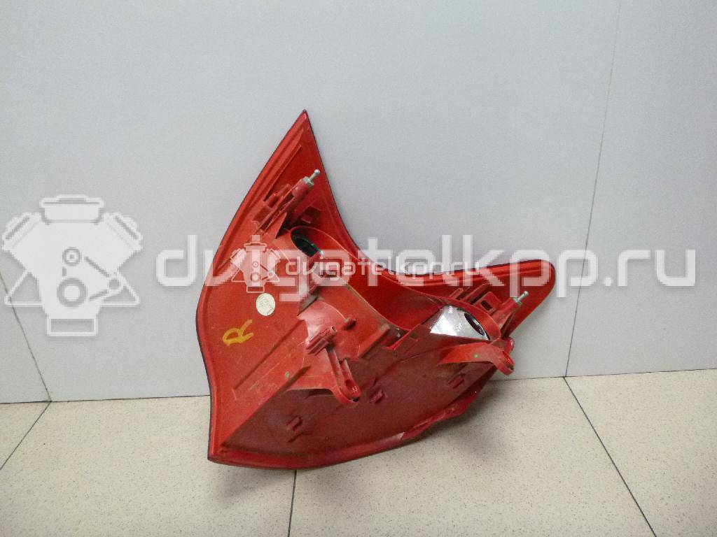 Фото Фонарь задний наружный правый  6351HC для Peugeot 3008 {forloop.counter}}