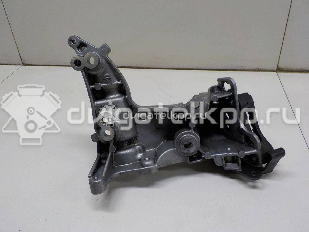 Фото Кронштейн генератора для двигателя 9HY (DV6TED4) для Citroen C4 / C5 / Xsara 109-116 л.с 16V 1.6 л Дизельное топливо 5706K0 {forloop.counter}}