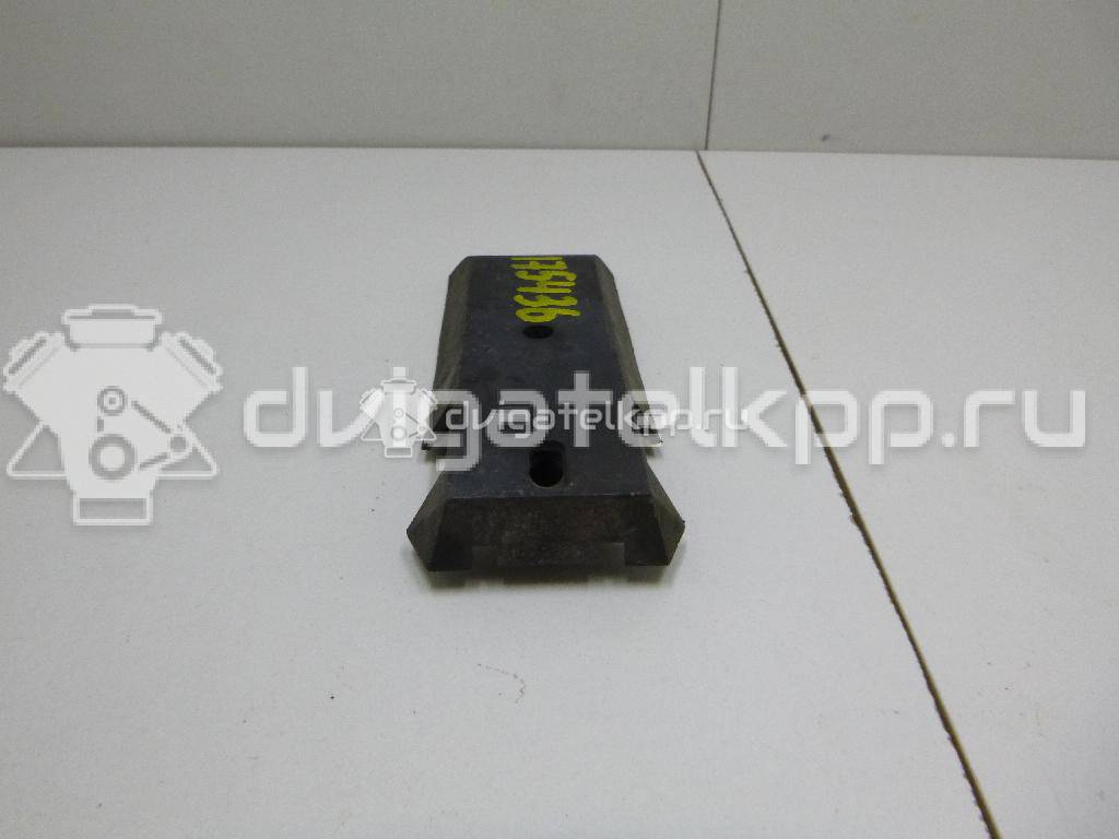 Фото Крепеж брызговика  20721840 для renault TRUCK Magnum {forloop.counter}}