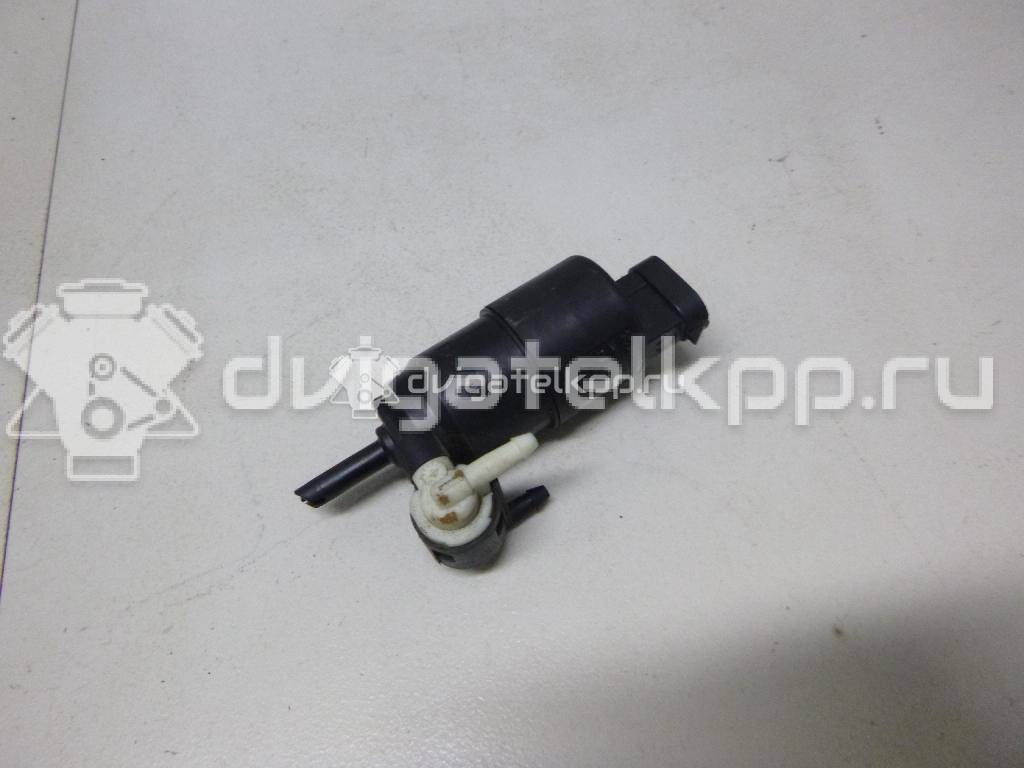 Фото Насос омывателя  7700821782 для Renault Safrane B54 / Rapid F40 , G40 / Megane / Clio / Laguna {forloop.counter}}