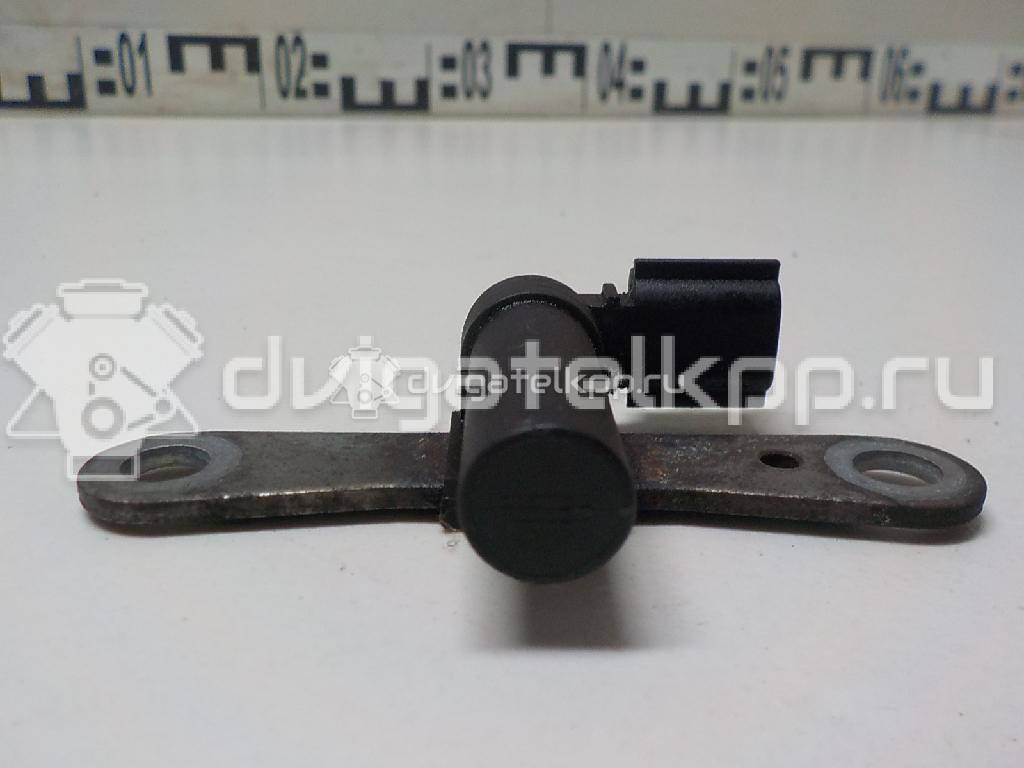 Фото Датчик положения коленвала  8200772182 для Renault Sandero Stepway / Wind E4M / Clio / Logan / Twingo {forloop.counter}}