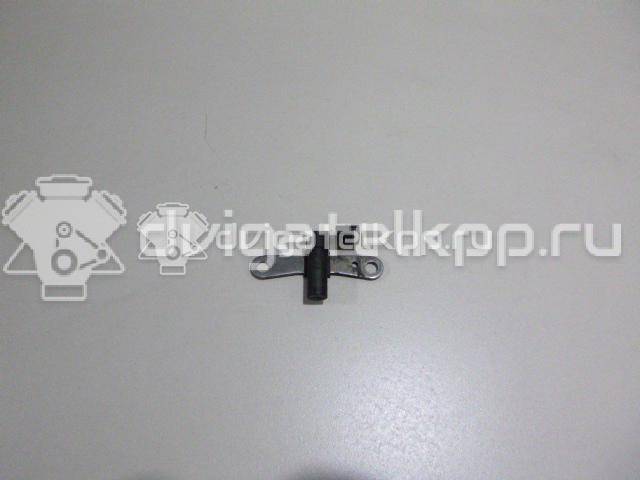 Фото Датчик положения коленвала  8200772182 для Renault Sandero Stepway / Wind E4M / Clio / Logan / Twingo {forloop.counter}}