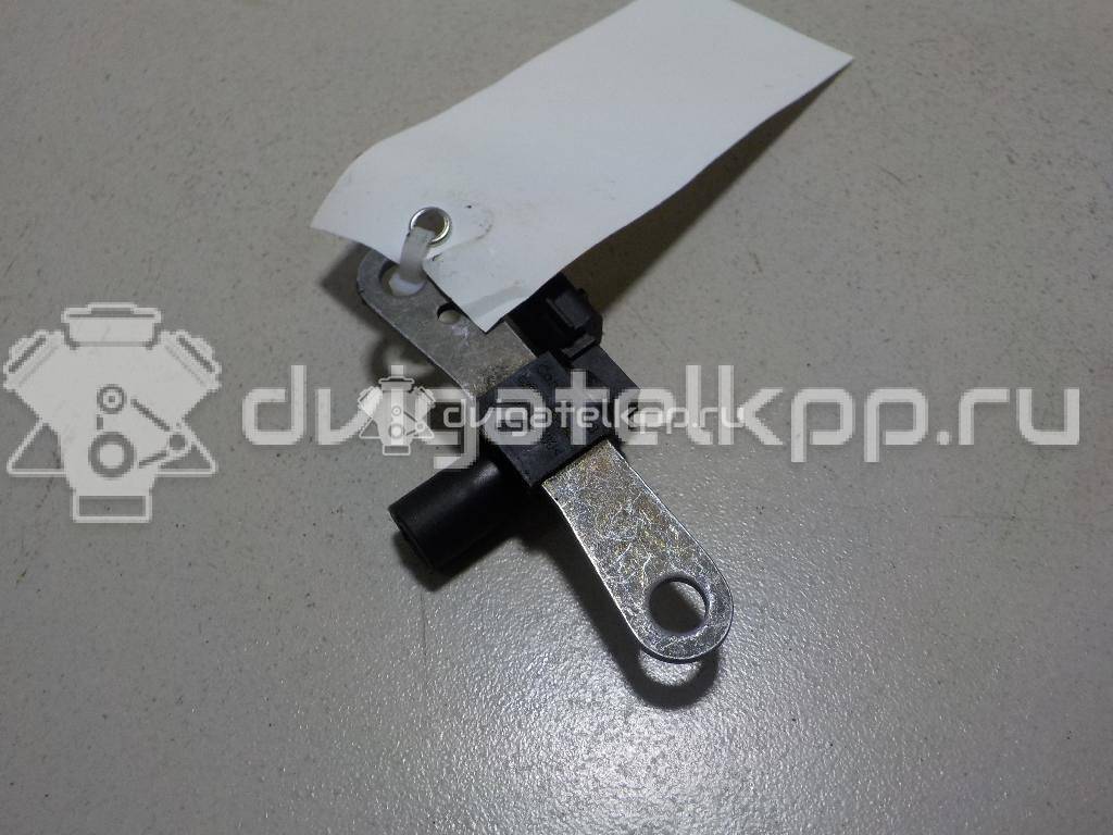 Фото Датчик положения коленвала  8200772182 для Renault Sandero Stepway / Wind E4M / Clio / Logan / Twingo {forloop.counter}}