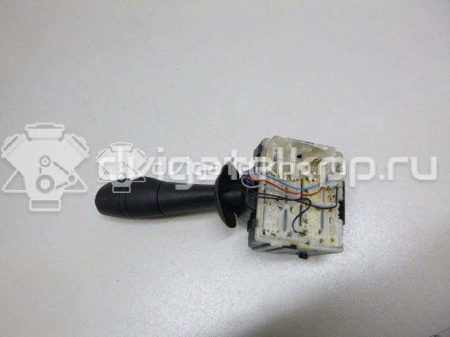 Фото Переключатель стеклоочистителей  8201168016 для Renault Trafic / Captur J5 / Clio {forloop.counter}}