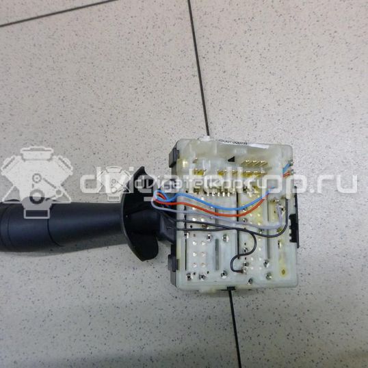 Фото Переключатель стеклоочистителей  8201168016 для Renault Trafic / Captur J5 / Clio